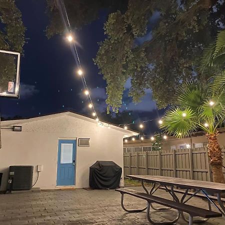 Private Suite W/ Full Backyard, Bbq, 5Min From Mia Miami Eksteriør bilde